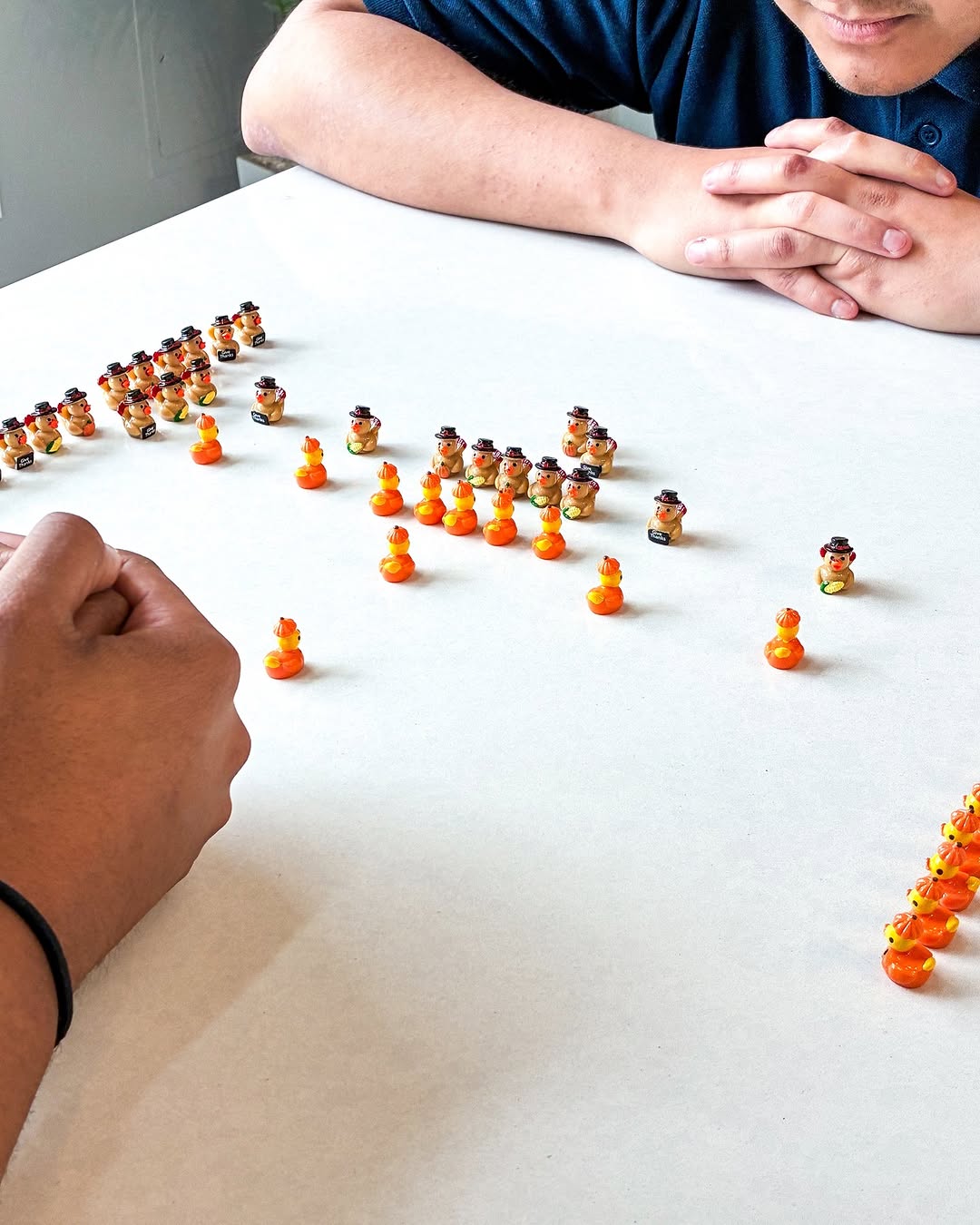 DOWN 342, 342 READY HIKE\u203c\ufe0f\n\nCome with your friends, sign all your leases together to secure your bed spaces with your full squad before the Holidays.\n\nSecure your waived signing fees by 11\/30\n\nTour for your chance to win a New MacBookPro!\n\n