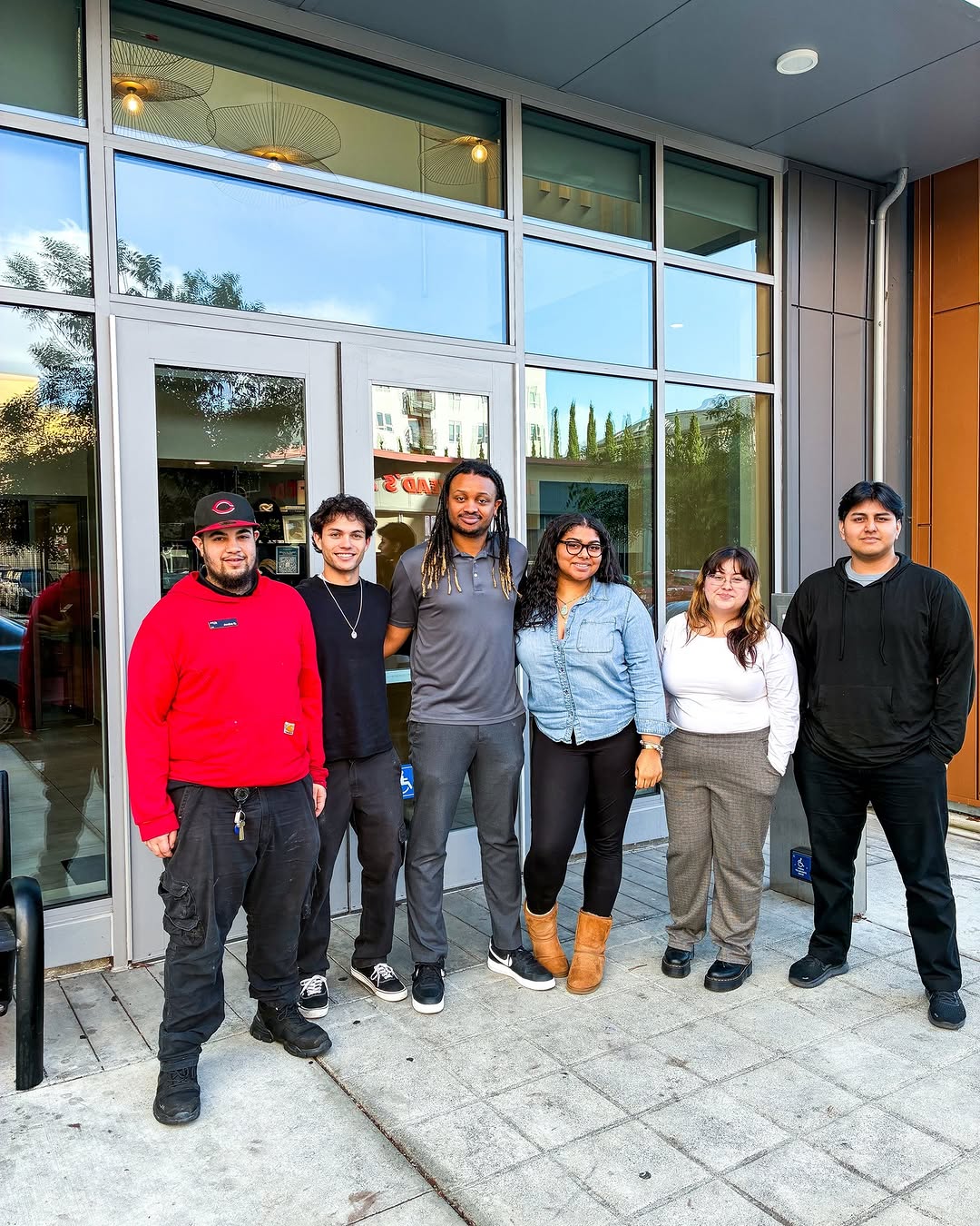 It's the Holiday Season and we would like to wish you a HAPPY HOLIDAYS \ud83c\udf41\ud83c\udf7d\n\n