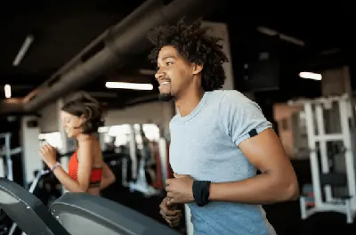 On-site fitness center and coffee bar for students