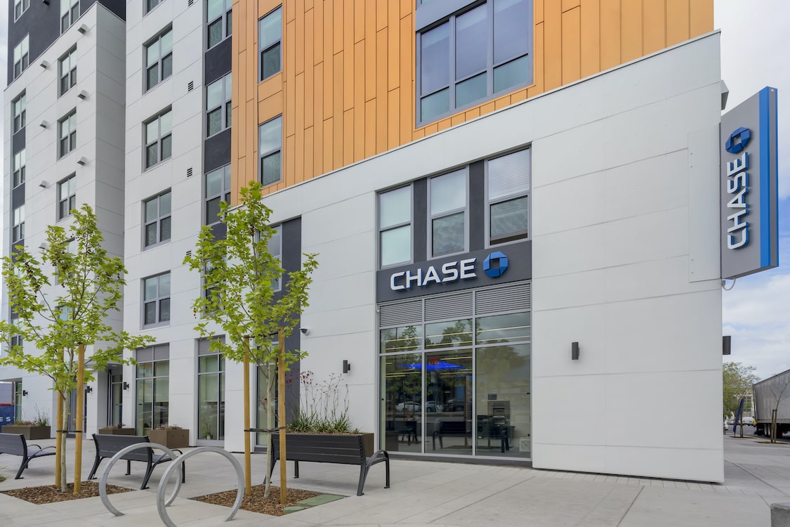 Gallery IDENTITY Logan Park